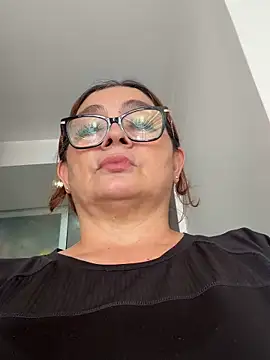 Snapshot of AntonellaAlondra4 chatting on 12, 6, 2026 AntonellaAlondra4 online show from 12, 6, 2026