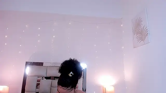 saraandstiven online show from 6, 3, 2025