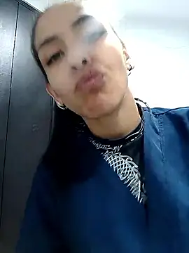 Alisson 420 online show from 4, 2, 2026