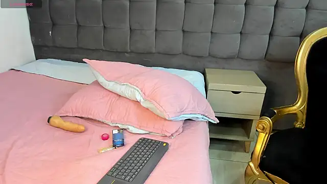 Snapshot of Yayittha chatting on 19, 12, 2024 Yayittha online show from 19, 12, 2024