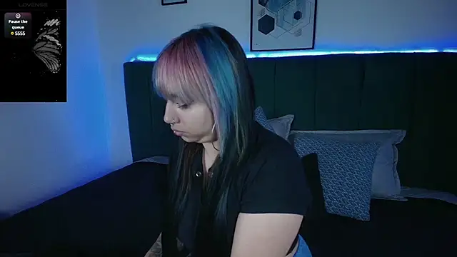 Veronica Goddes online show from 17, 3, 2025