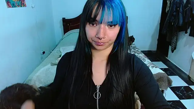 Veronica Goddes online show from 24, 10, 2025