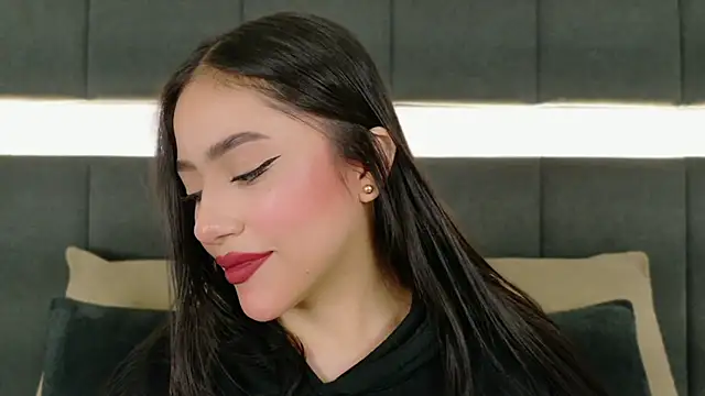 nicolle pierce online show from 14, 10, 2025