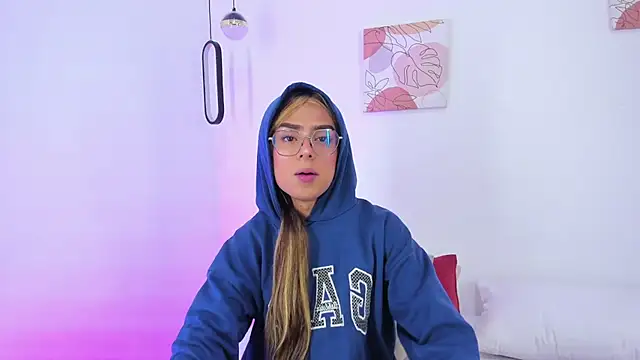 Snapshot of samantha__fairy chatting on 11, 12, 2024 samantha fairy online show from 11, 12, 2024