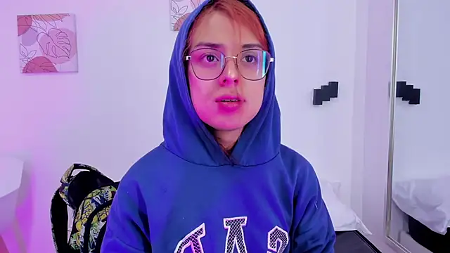 Snapshot of samantha__fairy chatting on 15, 2, 2025 samantha fairy online show from 15, 2, 2025