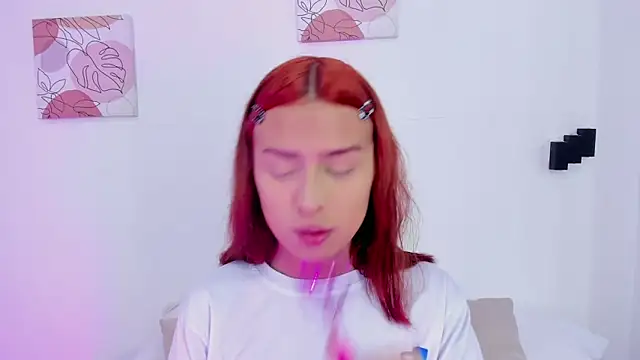 Snapshot of samantha__fairy chatting on 4, 3, 2025 samantha fairy online show from 4, 3, 2025