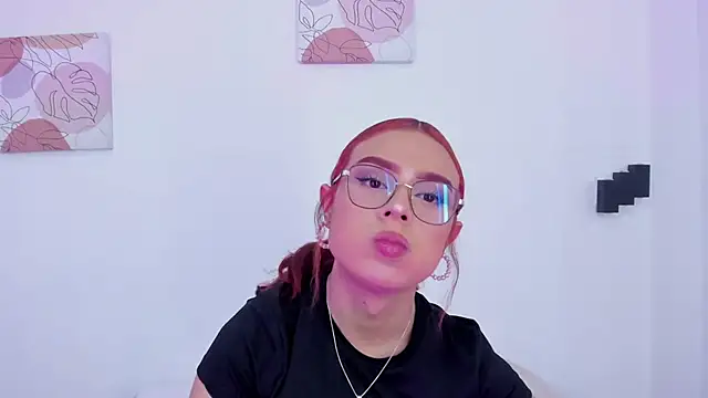 Snapshot of samantha__fairy chatting on 5, 3, 2025 samantha fairy online show from 5, 3, 2025