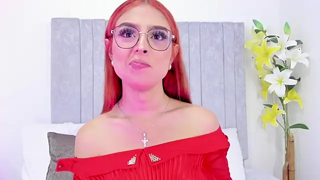 Snapshot of samantha__fairy chatting on 7, 3, 2025 samantha fairy online show from 7, 3, 2025