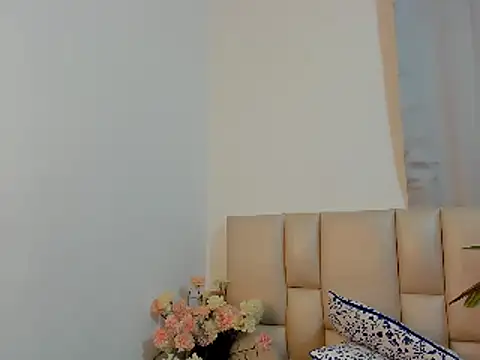 Snapshot of Soy_Bella chatting on 22, 12, 2024 Soy Bella online show from 22, 12, 2024