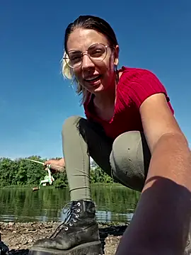 KSwonderland6 online show from 30, 9, 2025