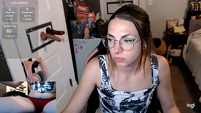 KSwonderland6 online show from 14, 11, 2025