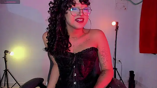 Heka Prudence online show from 10, 6, 2026
