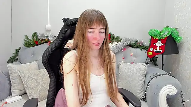 Snapshot of MillicentFarrell chatting on 23, 12, 2024 MillicentFarrell online show from 23, 12, 2024