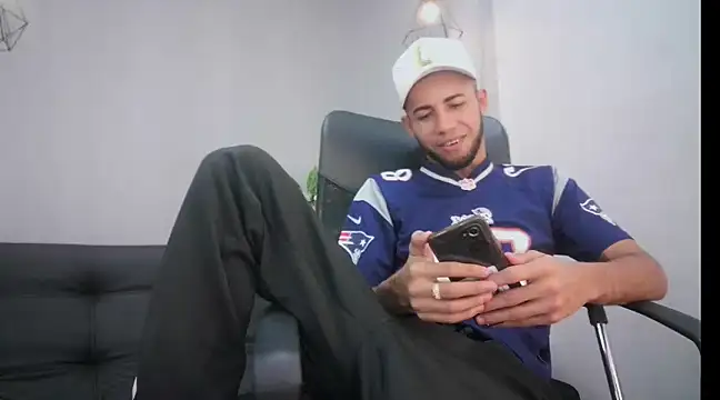 Snapshot of jhon_ath chatting on 30, 1, 2025 jhon ath online show from 30, 1, 2025