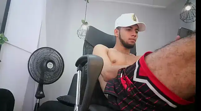 Snapshot of jhon_ath chatting on 8, 2, 2025 jhon ath online show from 8, 2, 2025