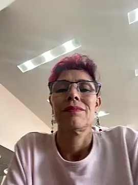 MireyaTorresGu online show from 17, 2, 2025