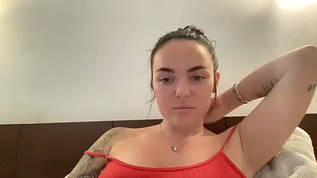 yorkshiregal online show from 28, 2, 2025