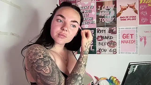 yorkshiregal online show from 7, 5, 2026