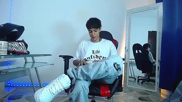 Zacktk7 online show from 23, 12, 2024