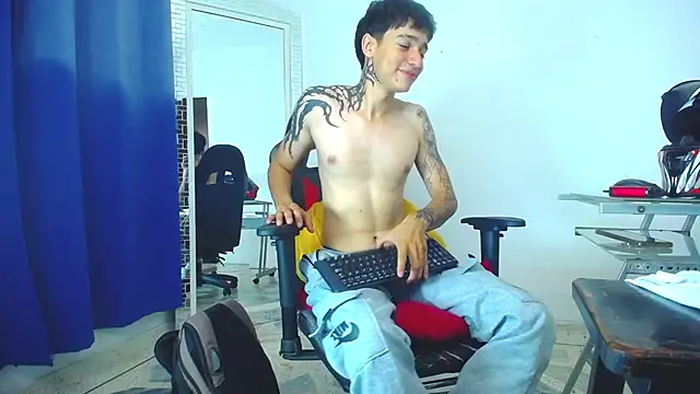 Zacktk7 online show from 9, 1, 2025