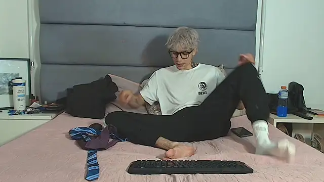 Zacktk7 online show from 3, 3, 2025