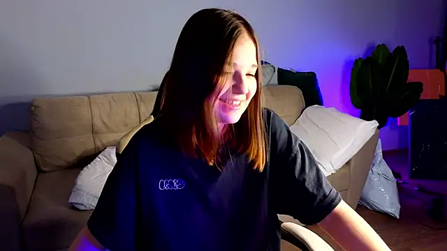 Snapshot of Leela_sun chatting on 21, 2, 2025 Leela sun online show from 21, 2, 2025