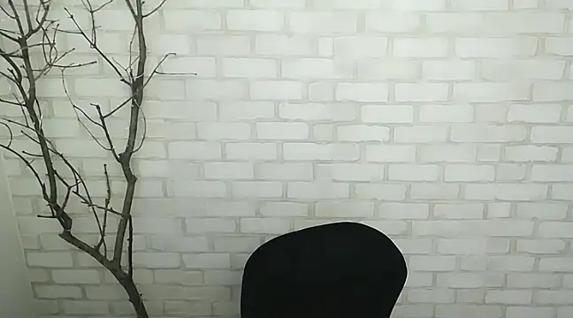 Queen ofLove online show from 5, 12, 2024