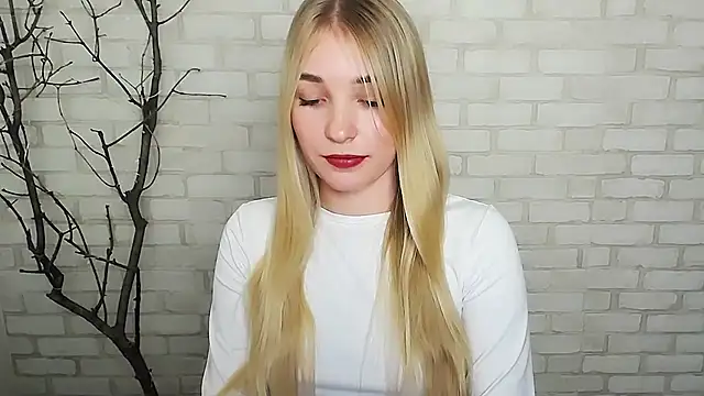 Queen ofLove online show from 7, 12, 2024