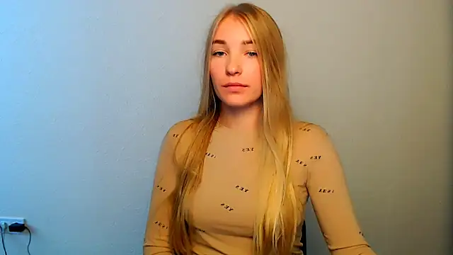 Queen ofLove online show from 12, 10, 2025