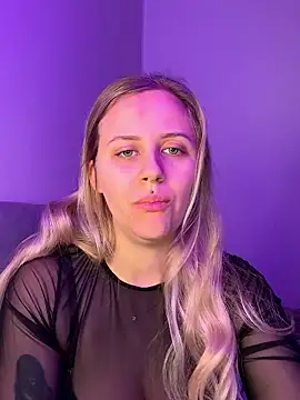 lunawolf21 online show from 19, 1, 2026