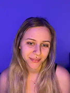 lunawolf21 online show from 9, 2, 2026