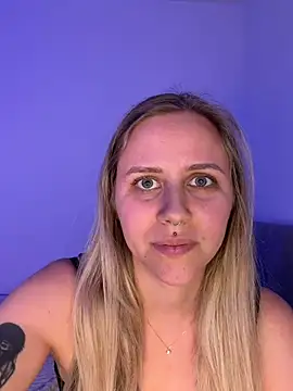 lunawolf21 online show from 7, 3, 2026