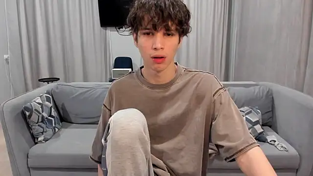 Im Shine Guy online show from 5, 12, 2024