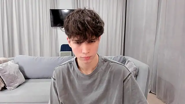 Im Shine Guy online show from 25, 12, 2024