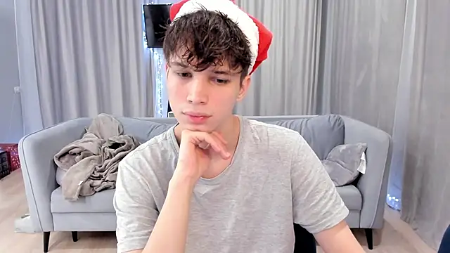 Im Shine Guy online show from 30, 12, 2024