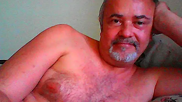 Snapshot of GayPourToi chatting on 18, 10, 2025 GayPourToi online show from 18, 10, 2025