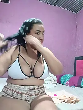 Snapshot of Milena1024 chatting on 12, 7, 2026 Milena1024 online show from 12, 7, 2026