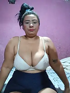 Snapshot of Milena1024 chatting on 26, 7, 2026 Milena1024 online show from 26, 7, 2026