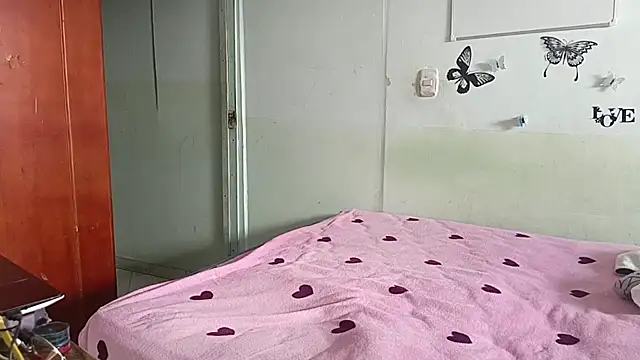 luxandracon23 online show from 10, 2, 2025