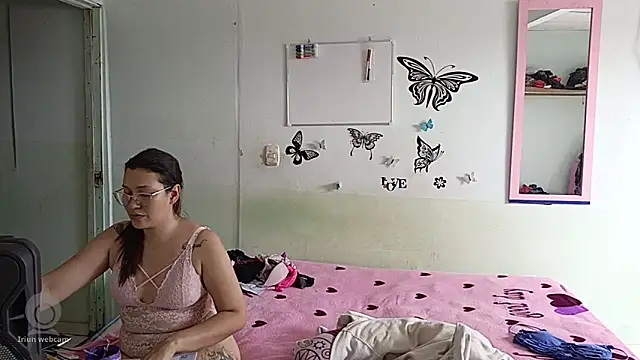 luxandracon23 online show from 10, 2, 2025