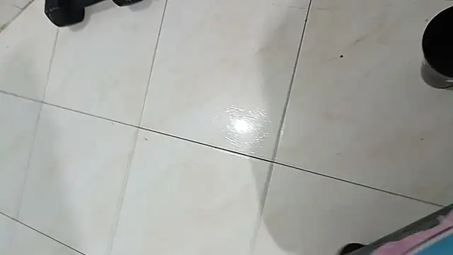 luxandracon23 online show from 11, 2, 2025