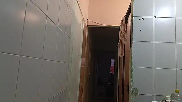 luxandracon23 online show from 11, 2, 2025