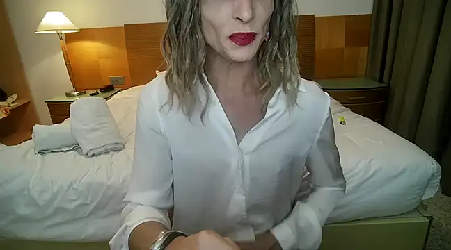 Snapshot of UnaDiosa chatting on 8, 2, 2025 UnaDiosa online show from 8, 2, 2025