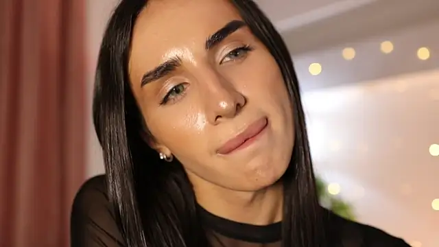 Kim Oberlin  online show from 12, 2, 2025