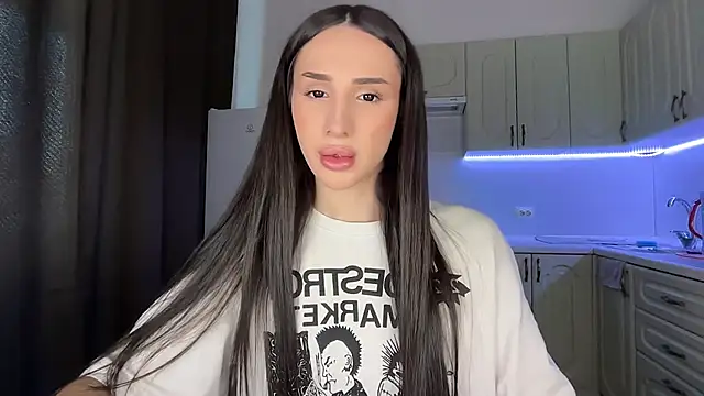 Kim Oberlin  online show from 6, 3, 2026