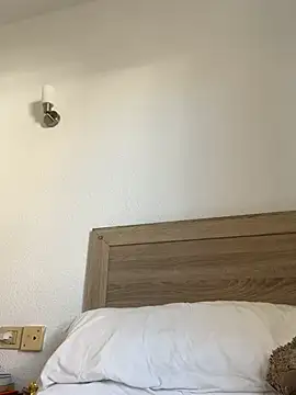 Snapshot of BabyGee chatting on 8, 3, 2025 BabyGee online show from 8, 3, 2025