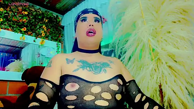 Snapshot of nauthyvalentina chatting on 14, 3, 2026 nauthyvalentina online show from 14, 3, 2026