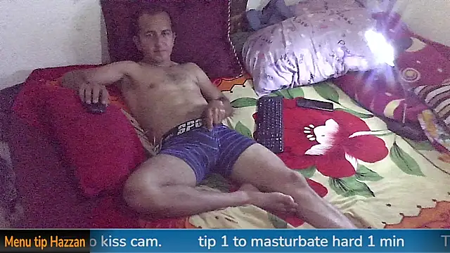 Snapshot of yazforeSolo chatting on 28, 1, 2025 yazforeSolo online show from 28, 1, 2025