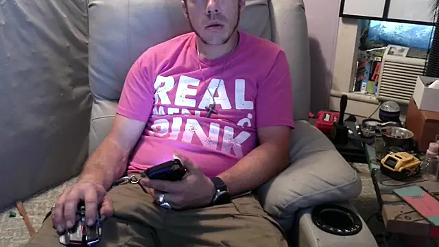 ScubaStevex online show from 8, 10, 2025