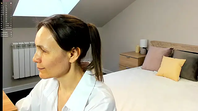 Snapshot of Lillian_White chatting on 22, 2, 2025 Lillian White online show from 22, 2, 2025